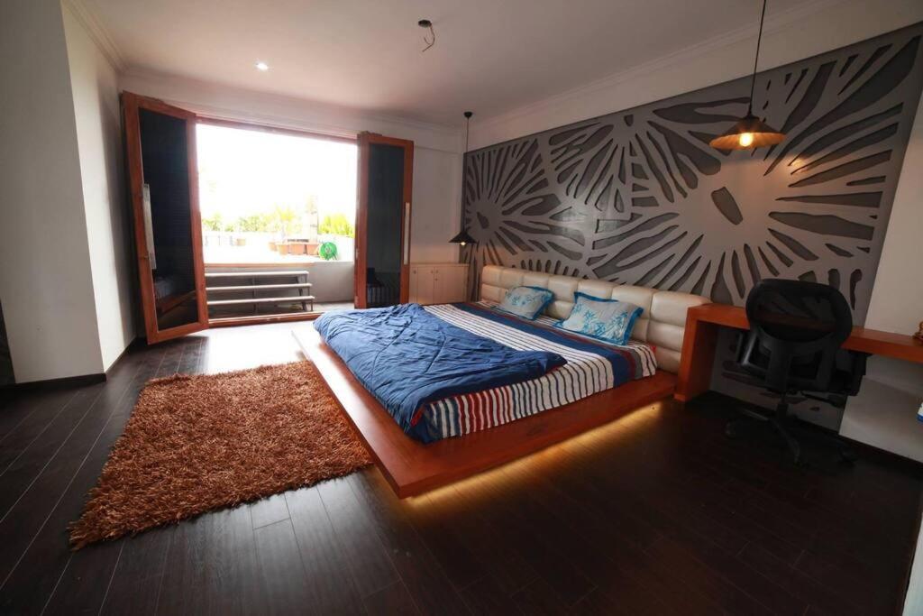 Varaa Villa Mysore Ngoại thất bức ảnh