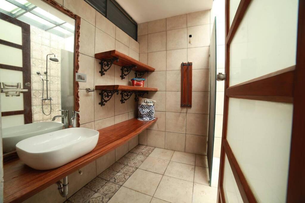 Varaa Villa Mysore Ngoại thất bức ảnh